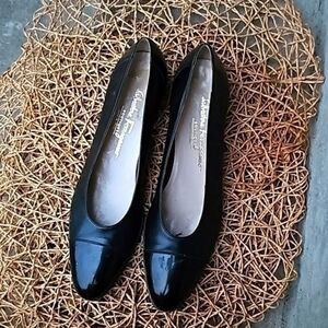Salvatore Ferragamo Black  Leather shoe Sz. 10.5 4A